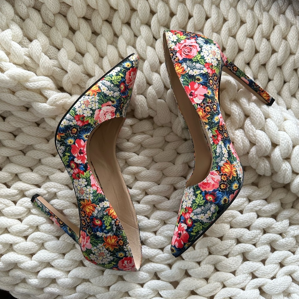 Nine West Tatiana Floral Pumps